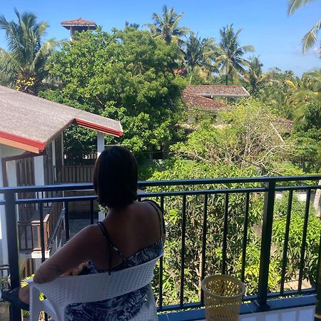 Masith Guest House Unawatuna Bagian luar foto