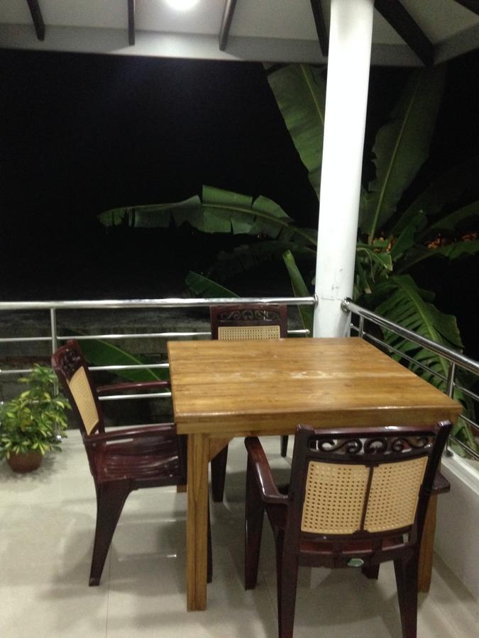 Masith Guest House Unawatuna Bagian luar foto