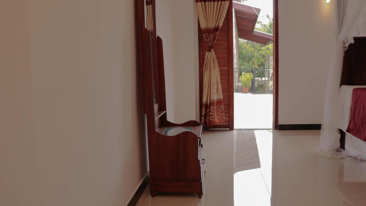 Masith Guest House Unawatuna Bagian luar foto