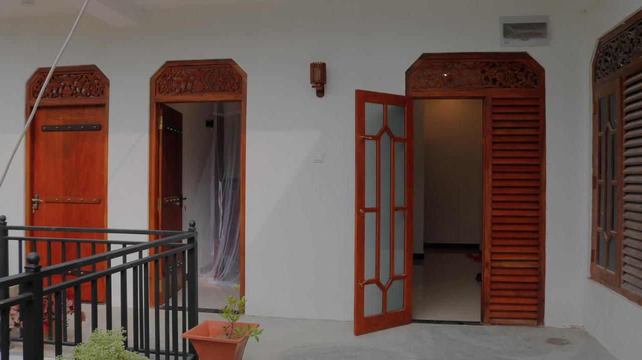 Masith Guest House Unawatuna Bagian luar foto